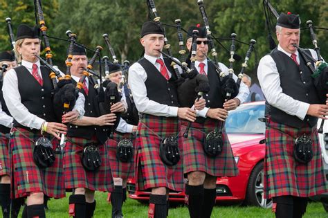 bagpiper in ec2|apigee.